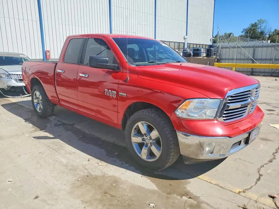 2014 RAM 1500 SLT  