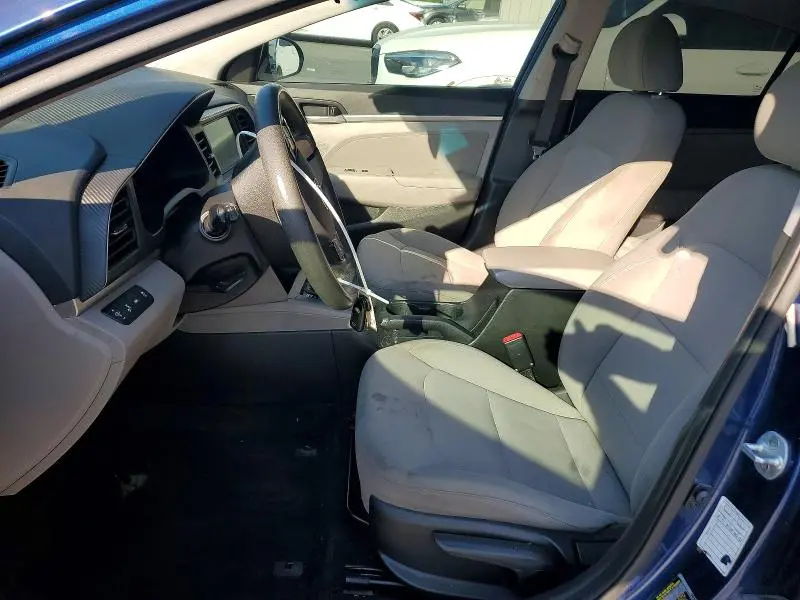 2019 HYUNDAI ELANTRA SEL  