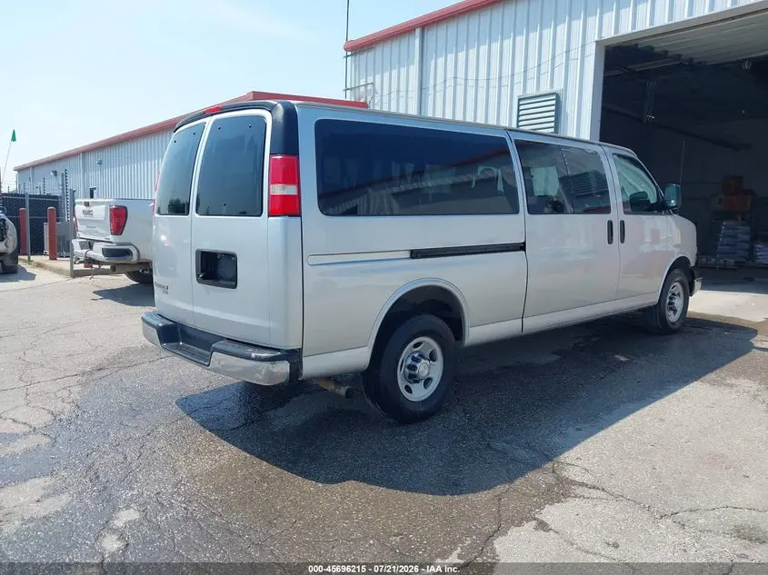 2016 CHEVROLET EXPRESS 3500 LT