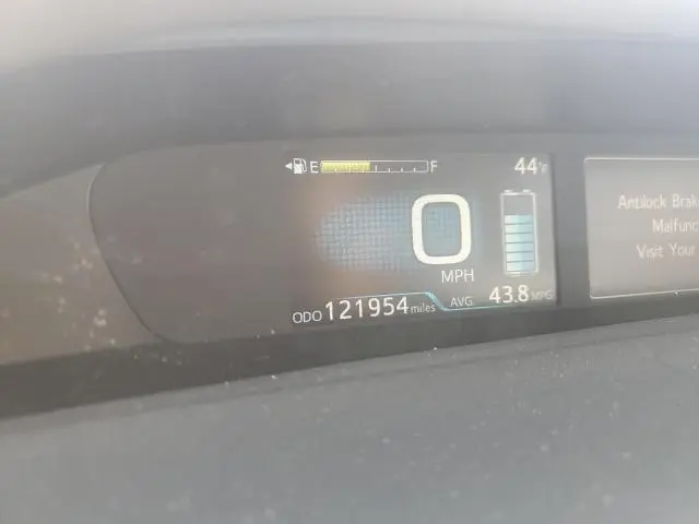 2020 TOYOTA PRIUS LE  