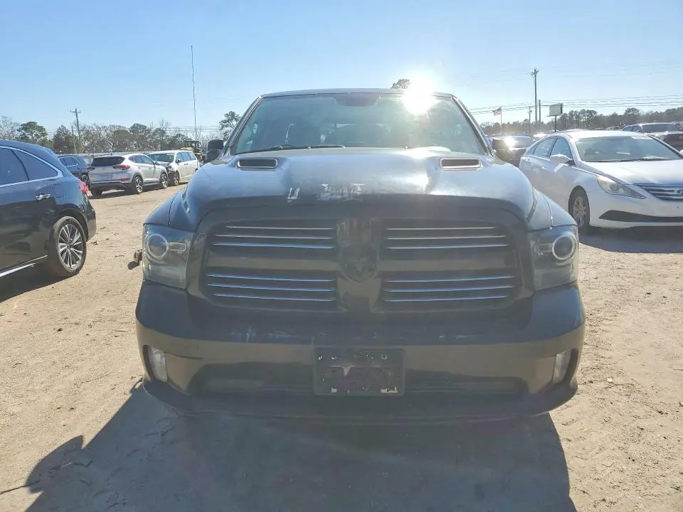 2016 RAM 1500 SPORT  