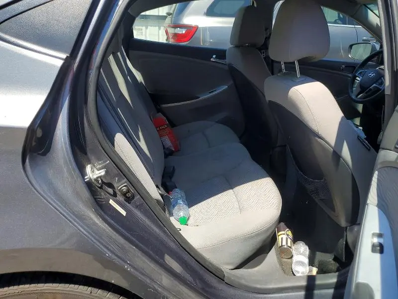2012 HYUNDAI ACCENT GLS  