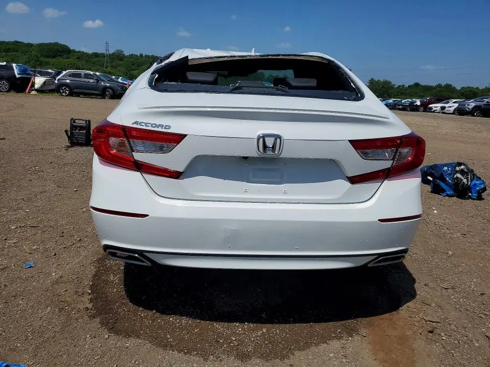 2020 HONDA ACCORD SPORT  