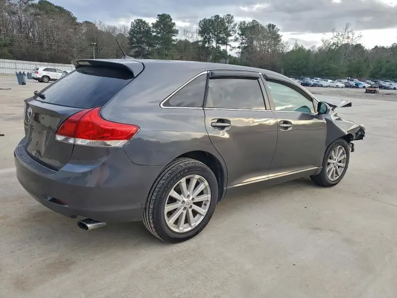2010 TOYOTA VENZA   
