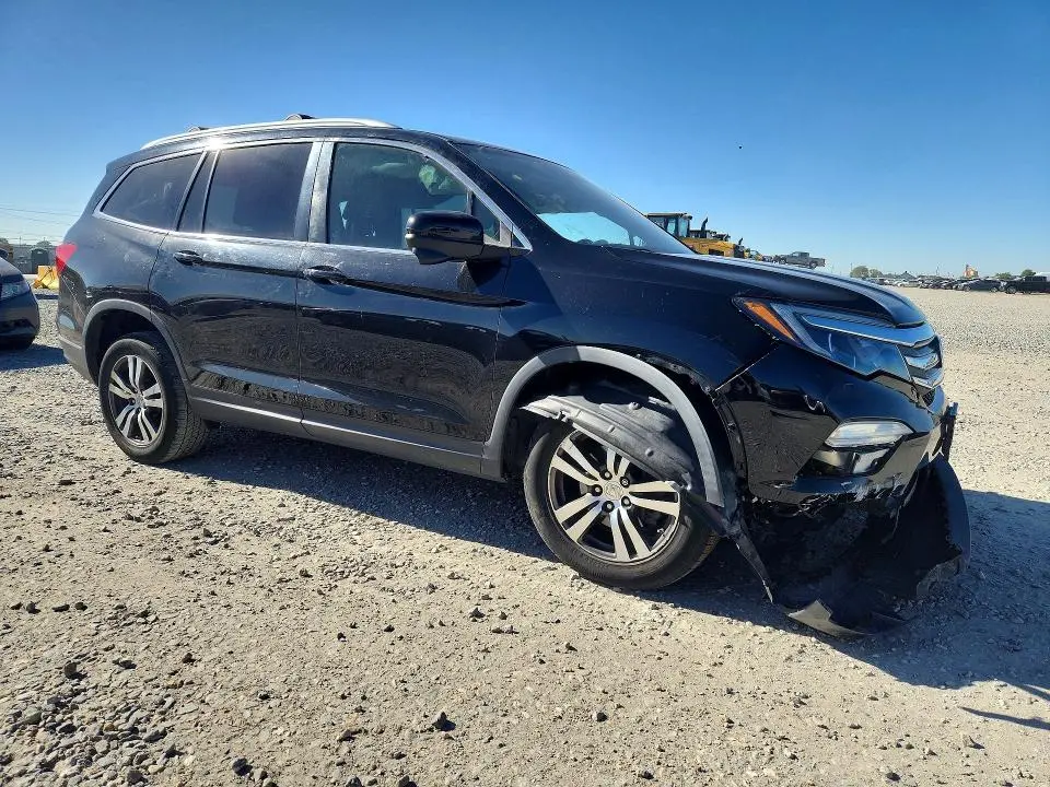 2016 HONDA PILOT EX  