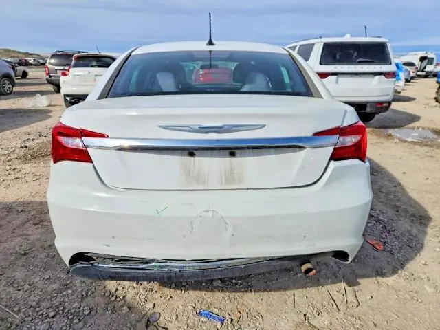 2013 CHRYSLER 200 LX  