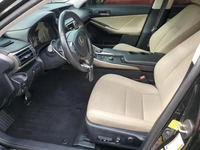 2018 LEXUS IS 300