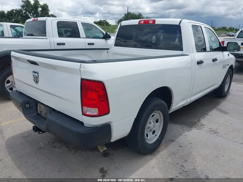 2017 RAM 1500 TRADESMAN  4X2 6'4 BOX