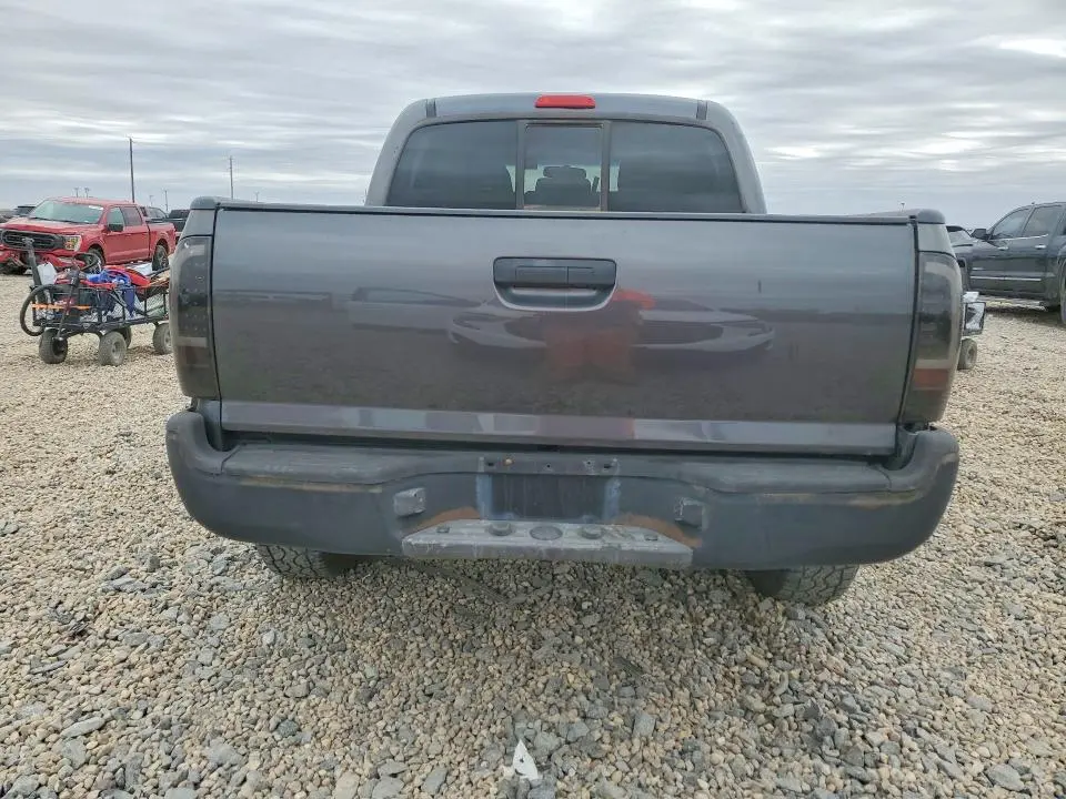 2011 TOYOTA TACOMA PRERUNNER V6  
