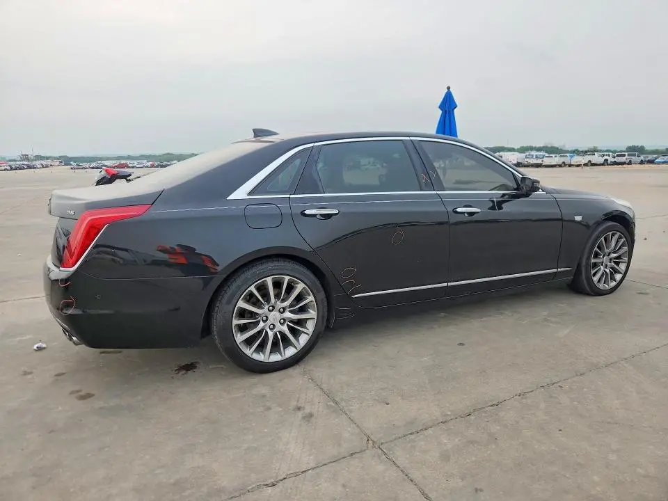 2016 CADILLAC CT6 LUXURY  