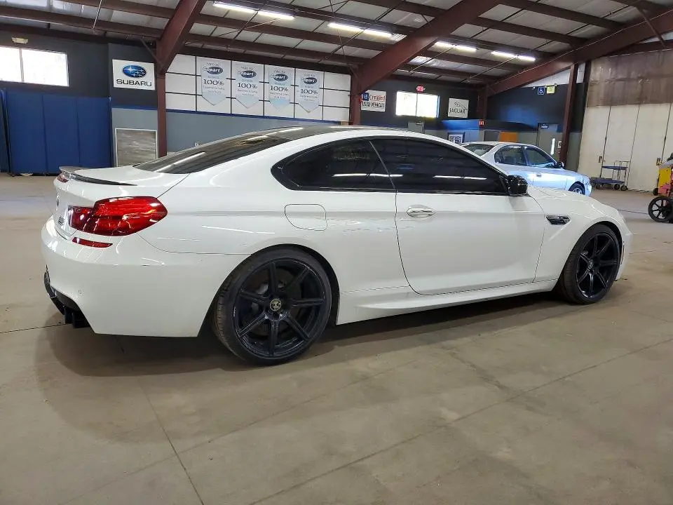2014 BMW M6   