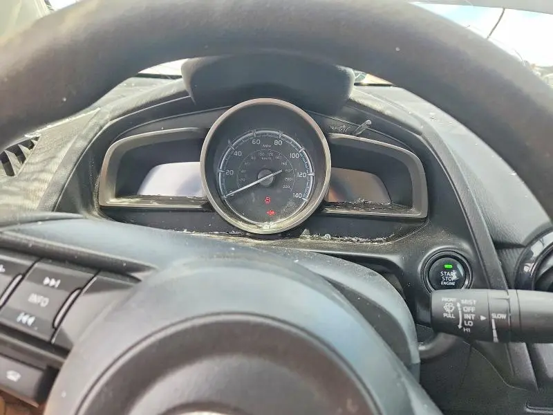 2019 TOYOTA YARIS L  