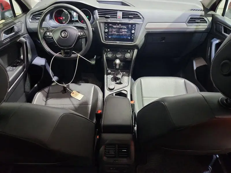 2021 VOLKSWAGEN TIGUAN SE  