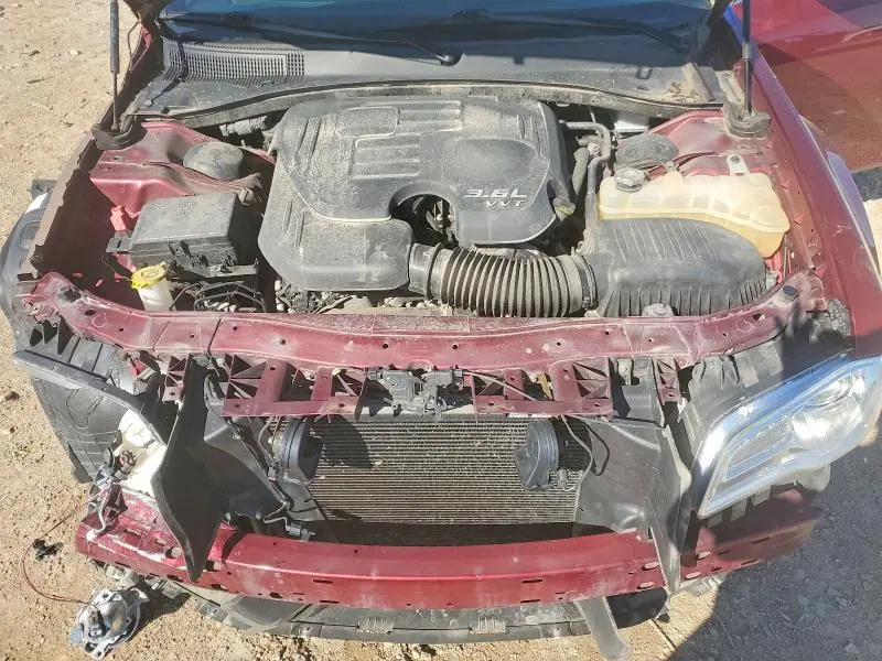 2019 CHRYSLER 300 LIMITED  