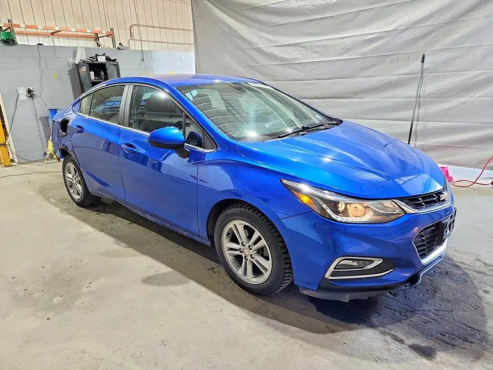 2016 CHEVROLET CRUZE LT  