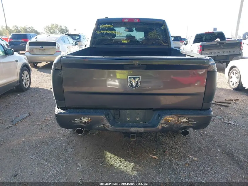 2018 RAM 1500 EXPRESS  4X4 6'4 BOX