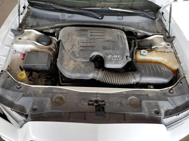 2014 DODGE CHARGER SE  