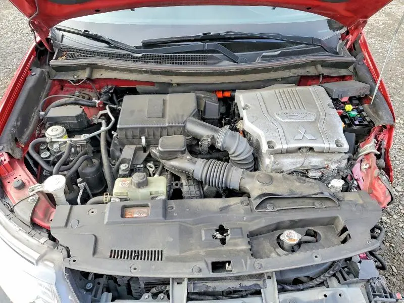 2018 MITSUBISHI OUTLANDER SE  