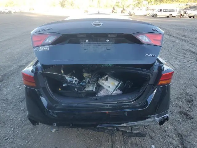 2024 NISSAN ALTIMA SV  