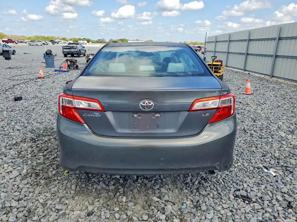 2012 TOYOTA CAMRY LE  