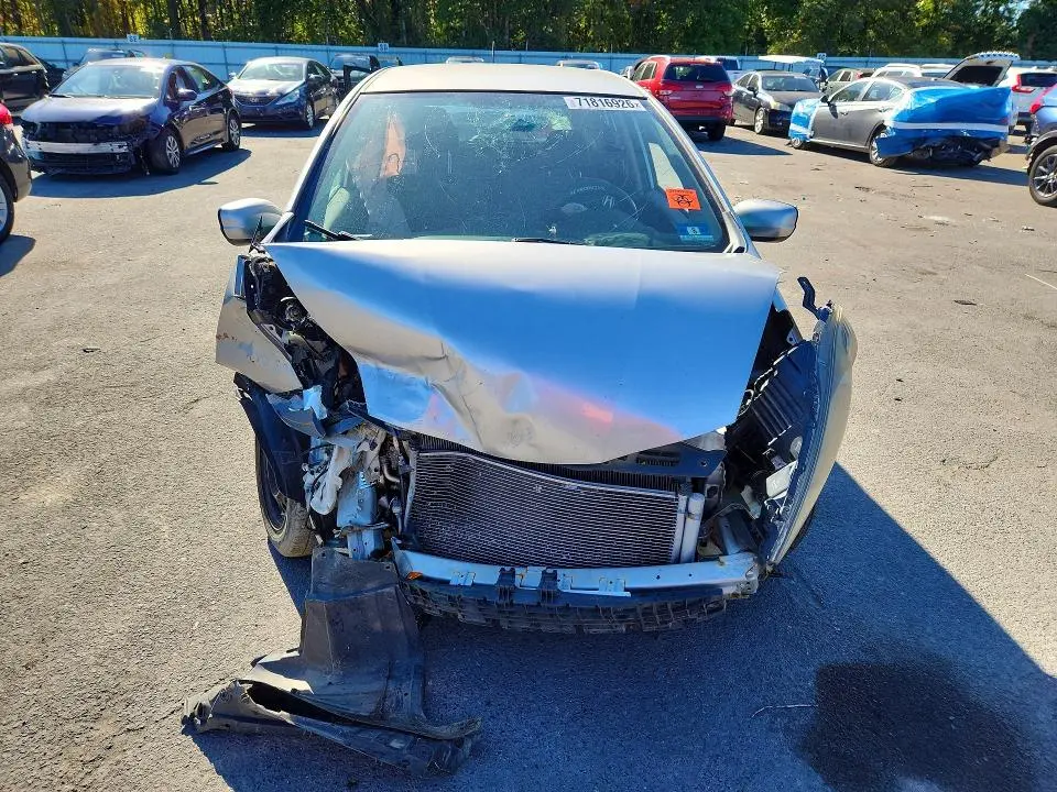 2012 HONDA FIT   
