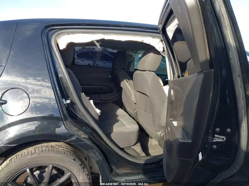 2016 CHEVROLET SONIC LT AUTO