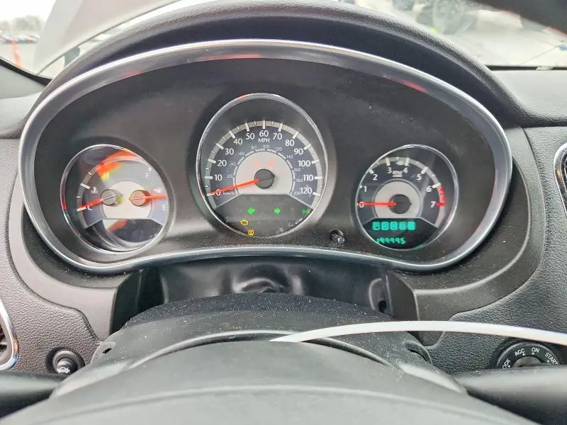 2013 CHRYSLER 200 LX  