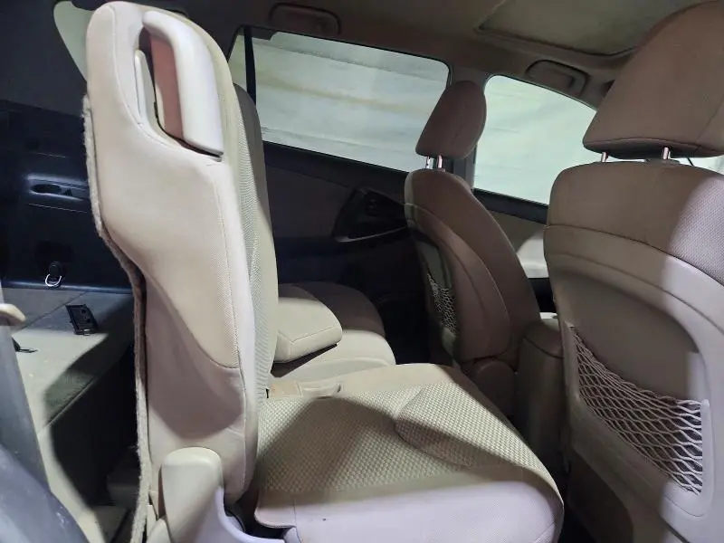 2012 TOYOTA RAV4 BASE  