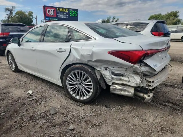 2019 TOYOTA AVALON XLE