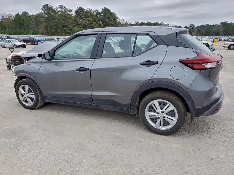 2023 NISSAN KICKS S  