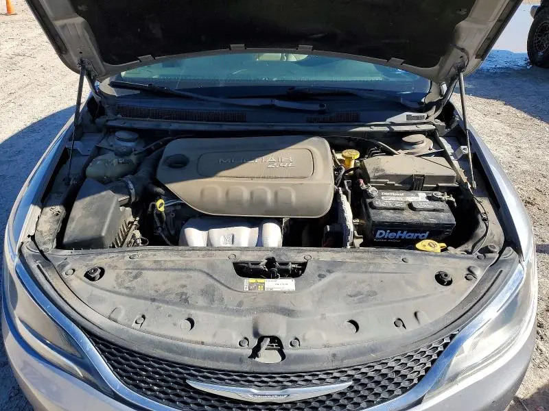 2016 CHRYSLER 200   
