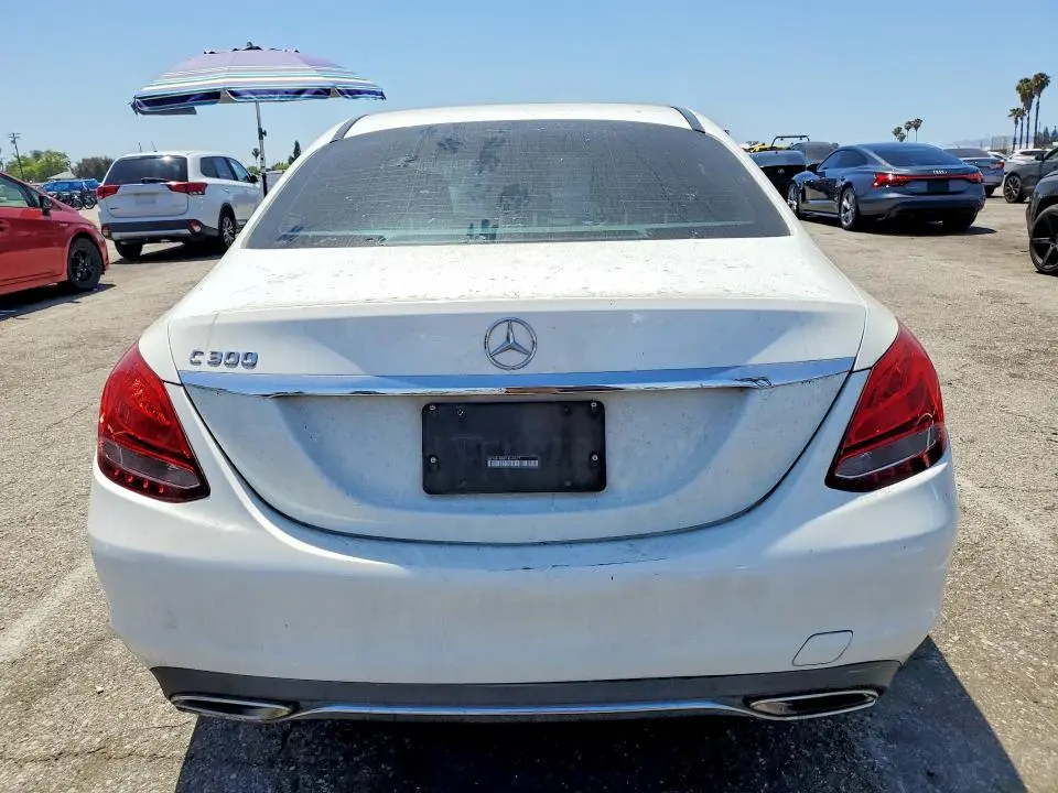 2015 MERCEDES-BENZ C 300  