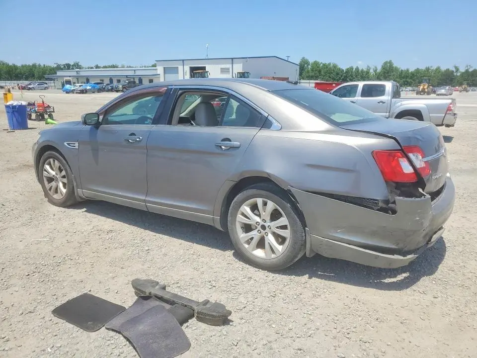 2011 FORD TAURUS SEL  