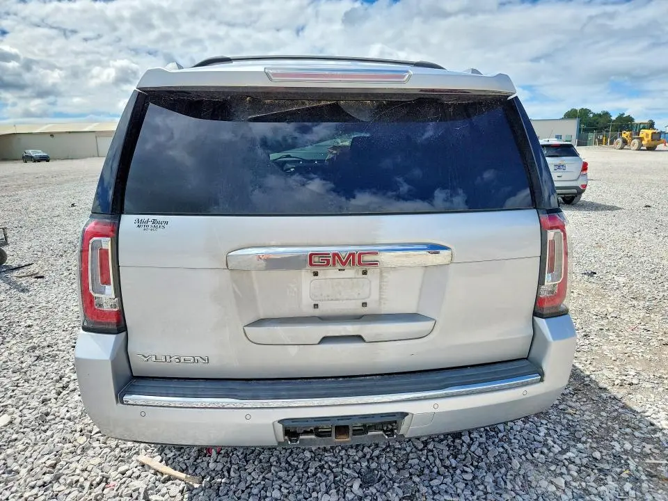 2015 GMC YUKON DENALI  