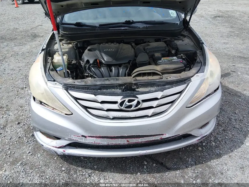2013 HYUNDAI SONATA SE