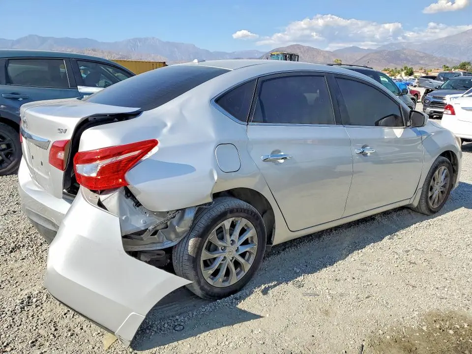 2019 NISSAN SENTRA SV  