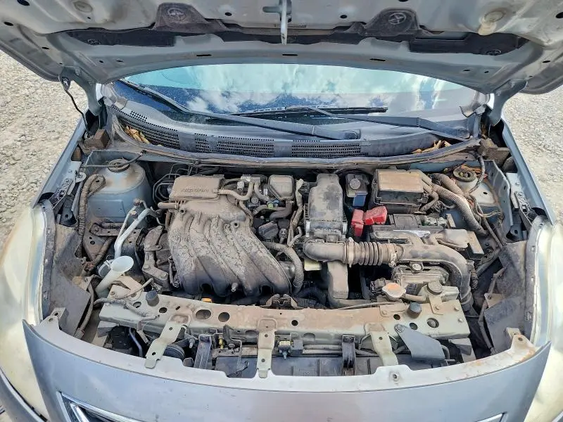 2014 NISSAN VERSA 1.6 SV  