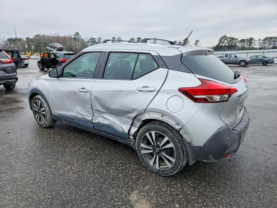 2020 NISSAN KICKS SV  