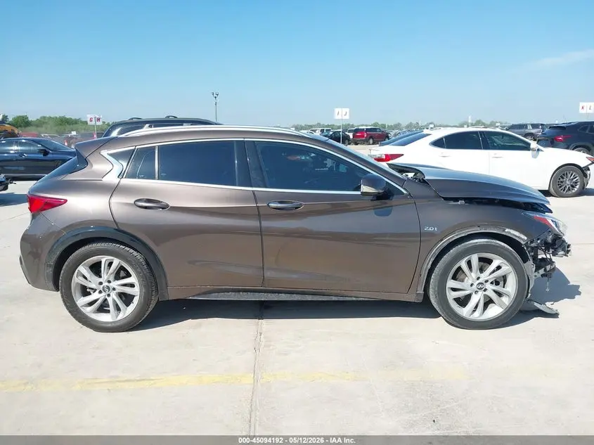 2018 INFINITI QX30 PREMIUM