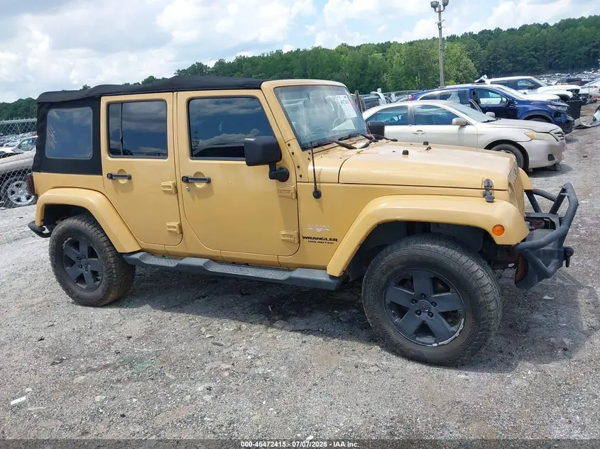 2013 JEEP WRANGLER UNLIMITED SAHARA
