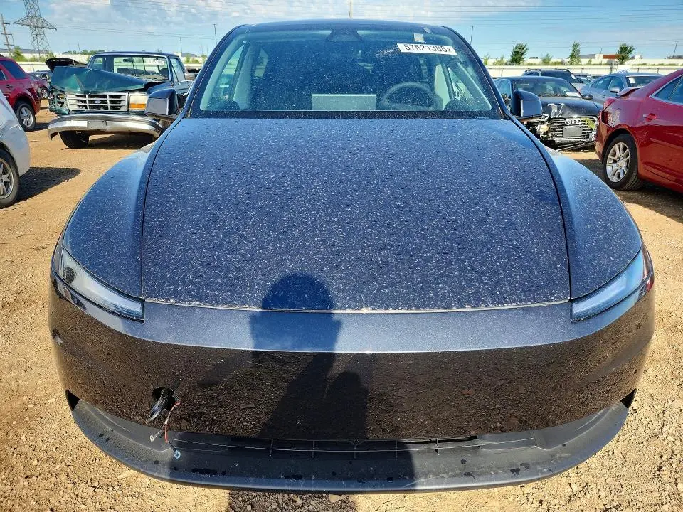 2026 TESLA MODEL Y   