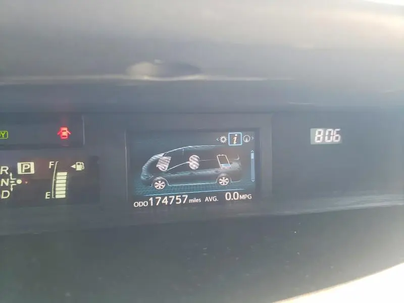 2015 TOYOTA PRIUS V FIVE  