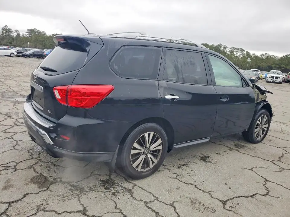 2017 NISSAN PATHFINDER S  