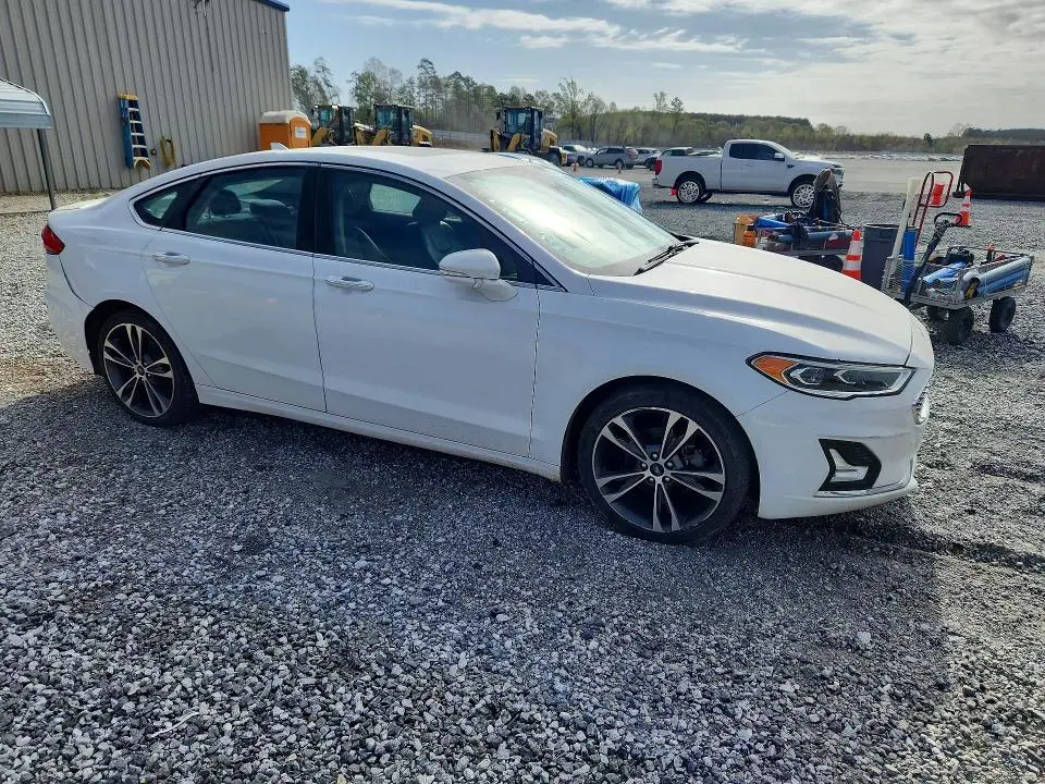 2020 FORD FUSION TITANIUM  