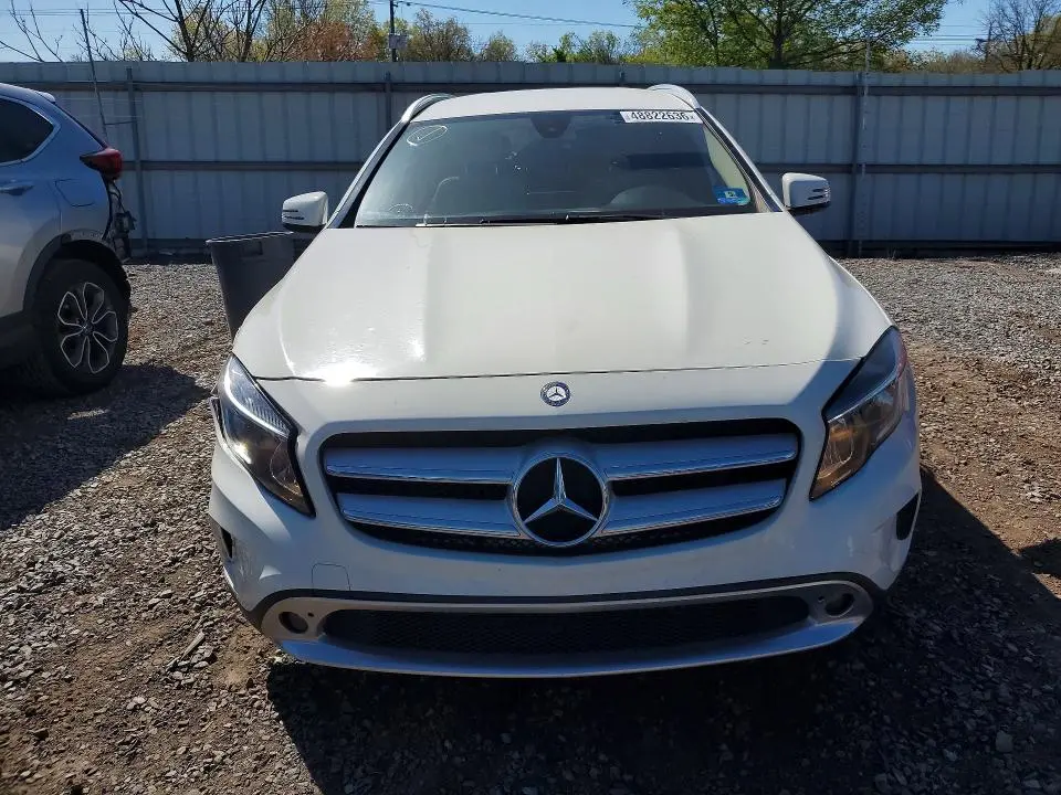 2016 MERCEDES-BENZ GLA 250  