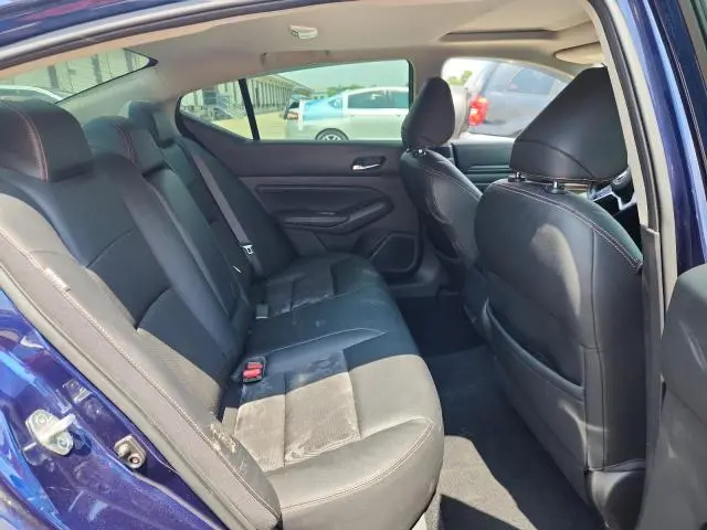 2019 NISSAN ALTIMA SR  