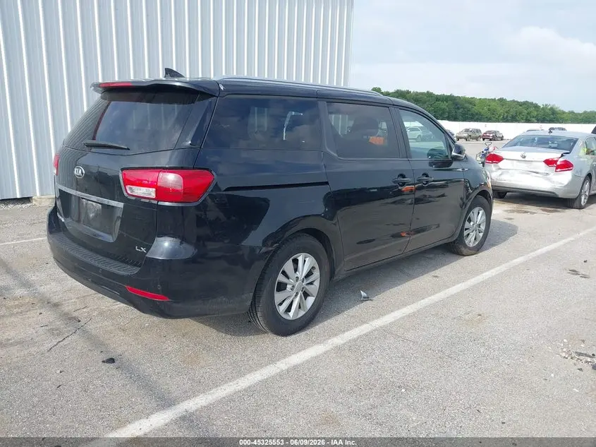2016 KIA SEDONA LX