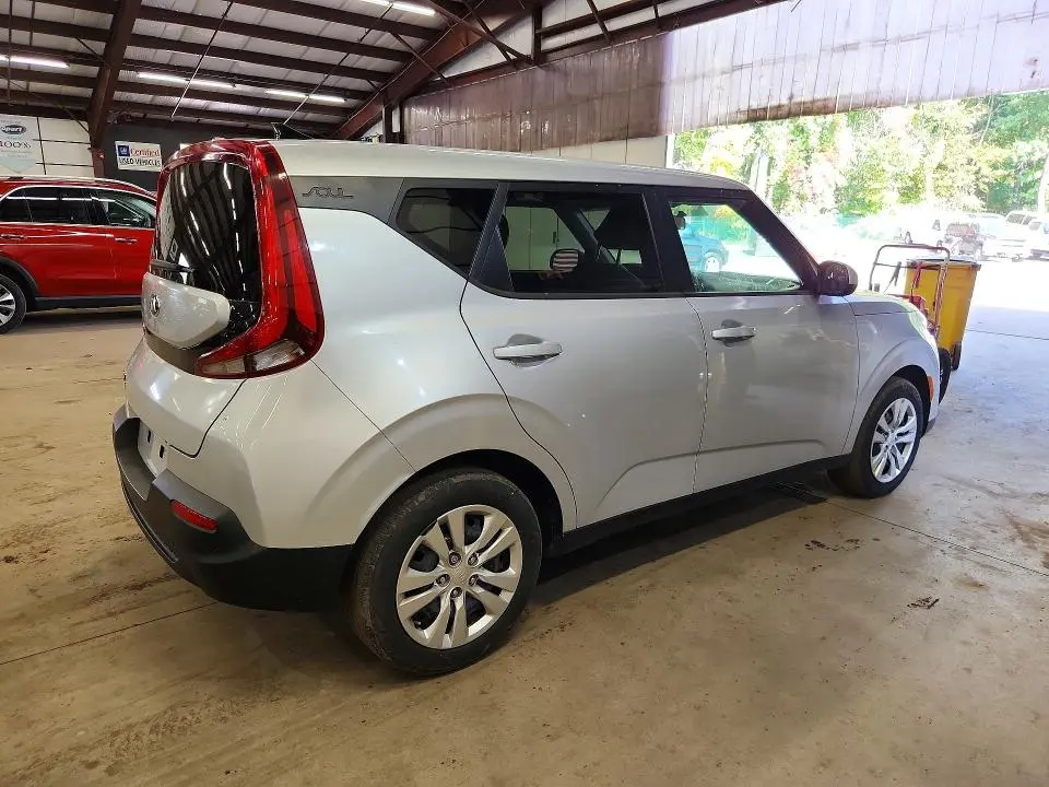 2020 KIA SOUL LX  