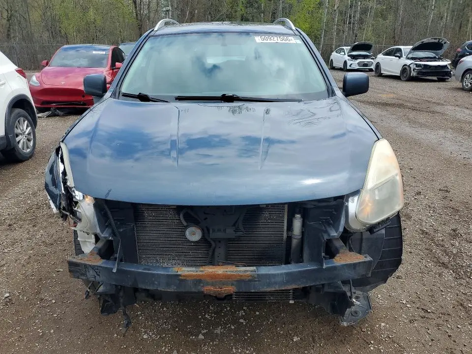 2013 NISSAN ROGUE S  