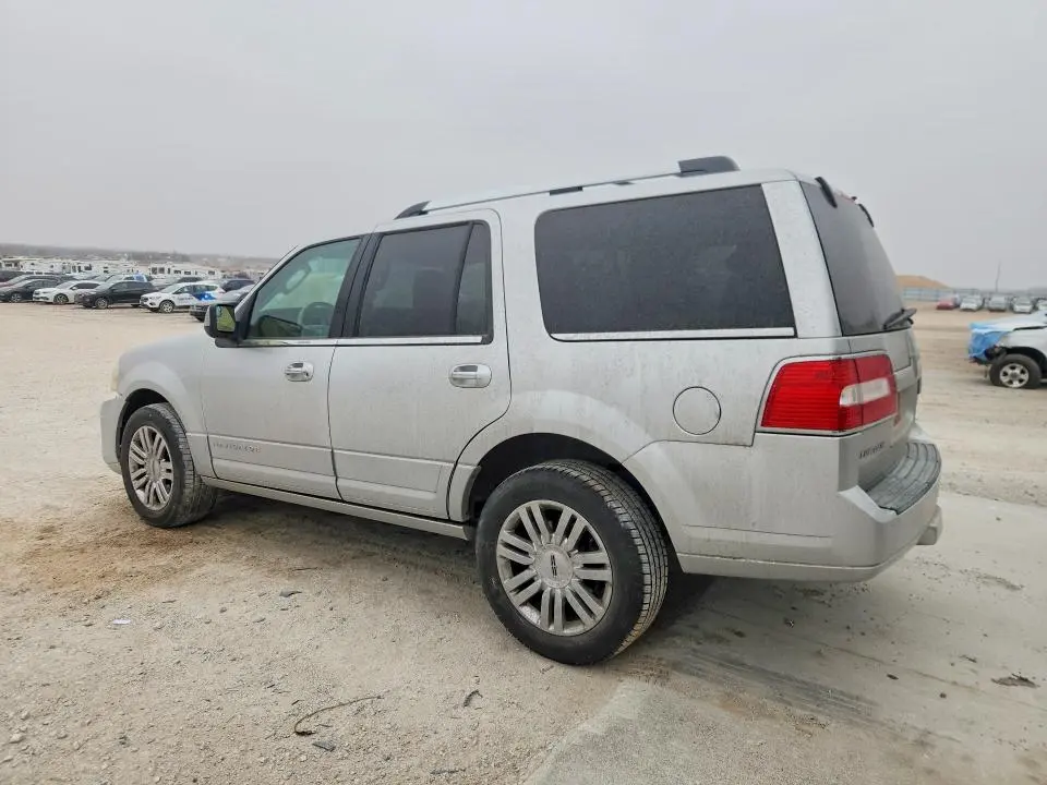 2013 LINCOLN NAVIGATOR   